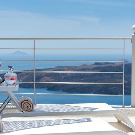 Nefeles Luxury Suites Fira  Exteriör bild