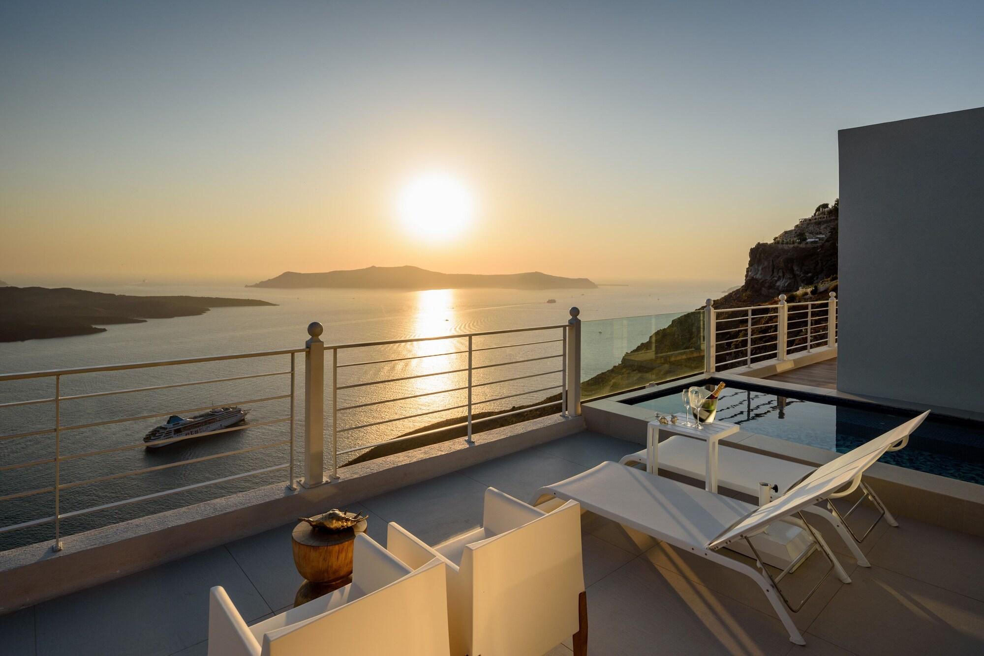Nefeles Luxury Suites Fira  Exteriör bild