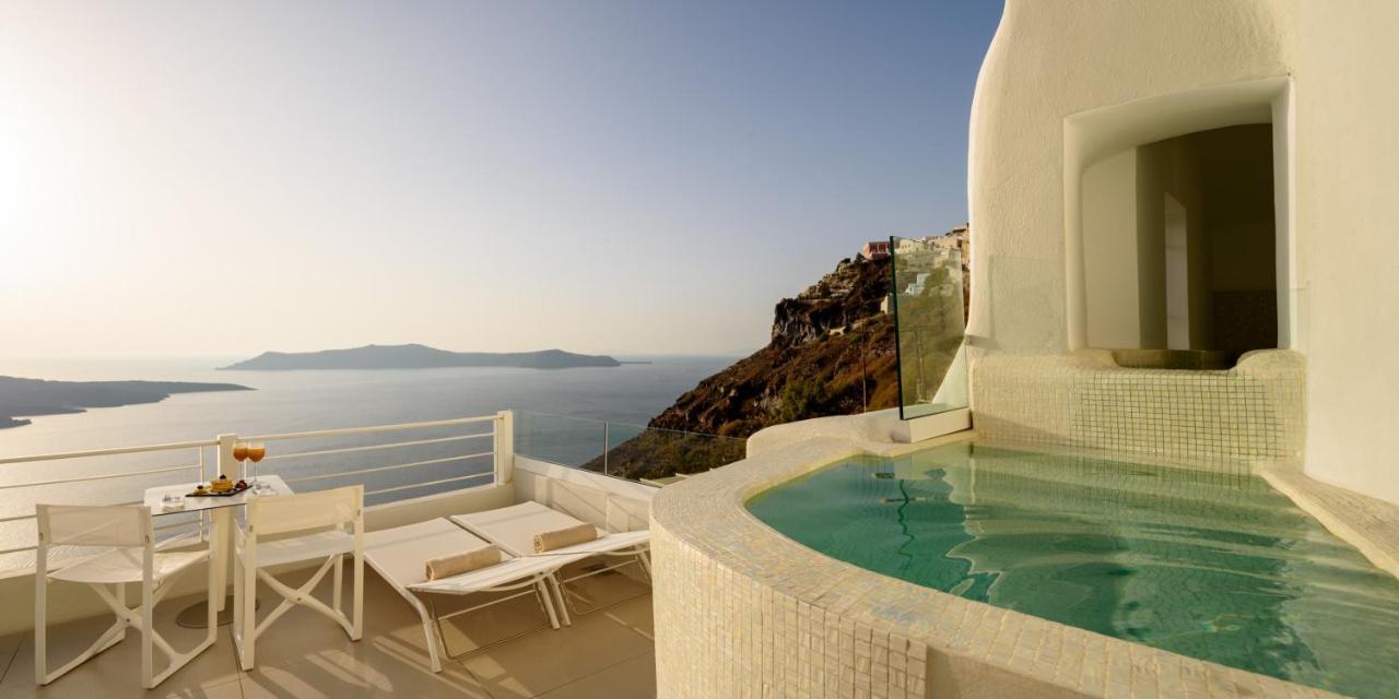 Nefeles Luxury Suites Fira  Exteriör bild