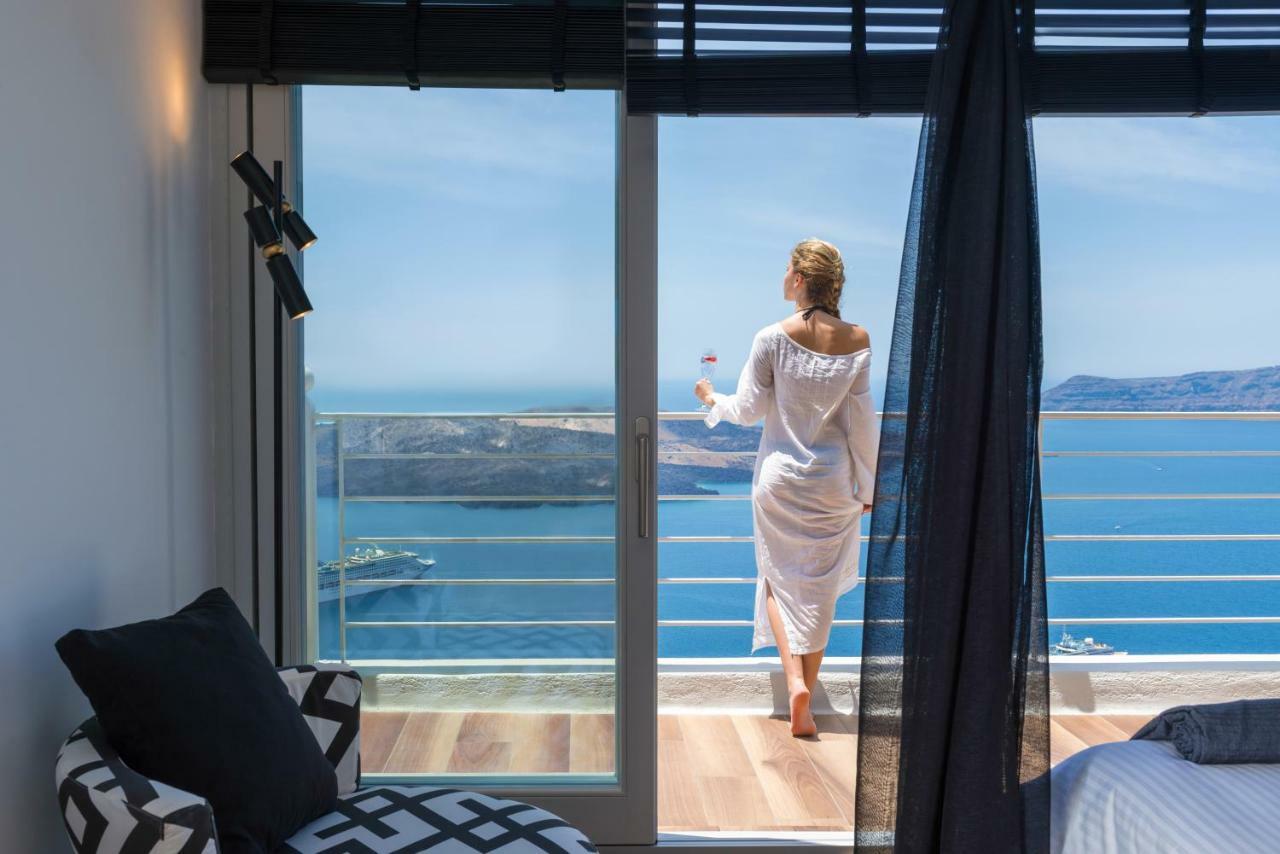 Nefeles Luxury Suites Fira  Exteriör bild